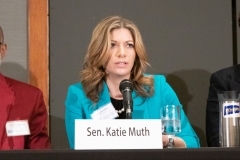 21 de marzo de 2019: La senadora Katie Muth participa en la Cumbre Presupuestaria 2019 de PA.