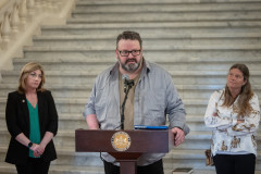 April 30, 2024 − State Sen. Katie Muth joined Physicians for Social Responsibility Pennsylvania, author Justin Nobel and several environmental advocacy groups, impacted residents and former industry workers at a press conference to discuss hazardous waste and worker safety in Pennsylvania. 