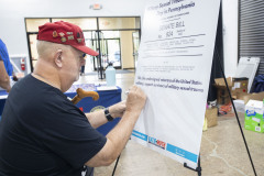 Septiembre 23, 2023: Senator Muth hosts Annual Veterans&#039; Expo.